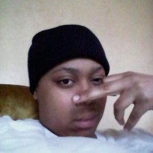 Meet your Posher, Tyekela